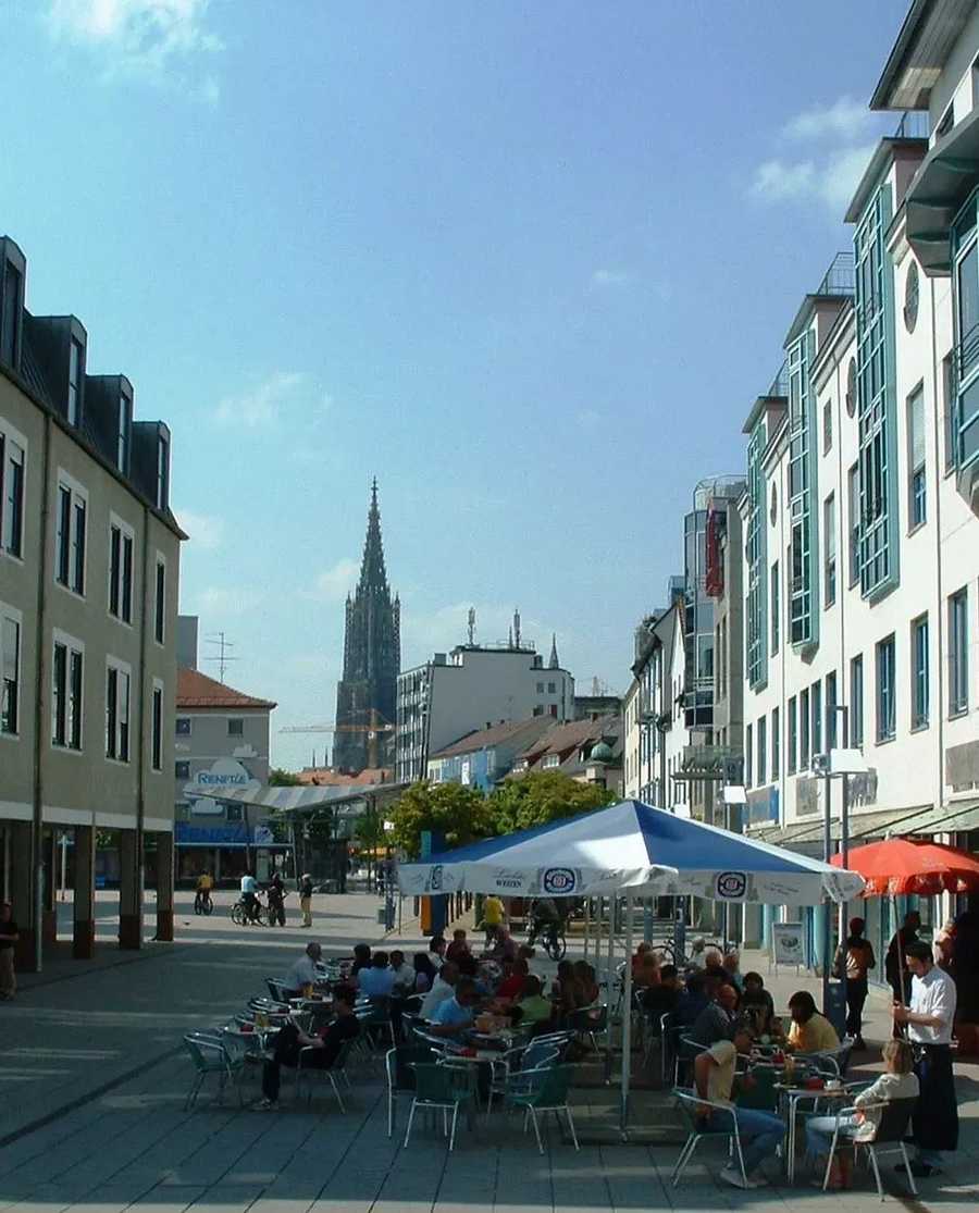 Comparación del coste de vida: Dubái y Neu-Ulm | CityCost